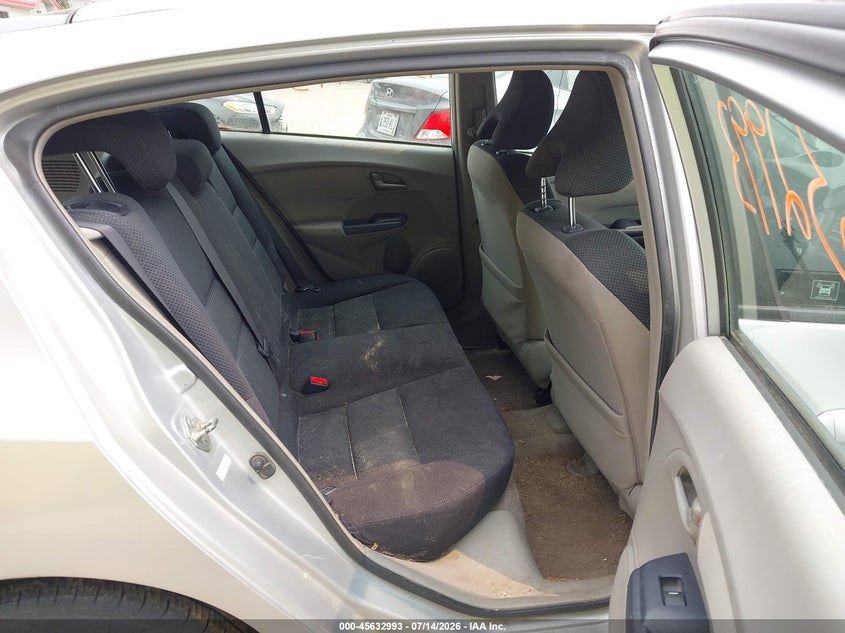 2010 Honda Insight VIN JHMZE2H71AS042042 IAAI salvage auction — NORMAL WEAR, Original (Maine), sold $700 on 2026-07-20 (photo 8)