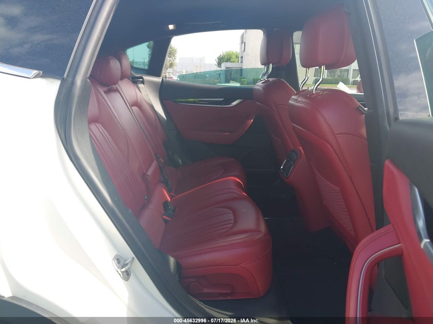 2018 Maserati Levante VIN ZN661XUAXJX270265 IAAI salvage auction — FRONT END, Wait Title, sold $6,300 on 2026-08-08 (photo 8)