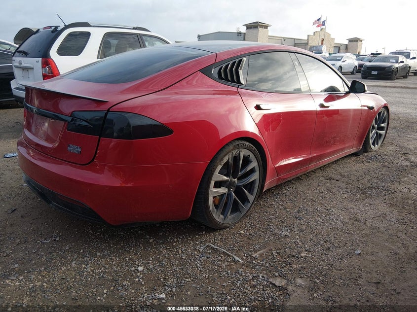 2022 Tesla Model s VIN 5YJSA1E67NF462623 IAAI salvage auction — ENGINE DAMAGE, Nrc Lienholder Repossession Paperwork (Texas), sold $5,600 on 2026-07-30 (photo 4)