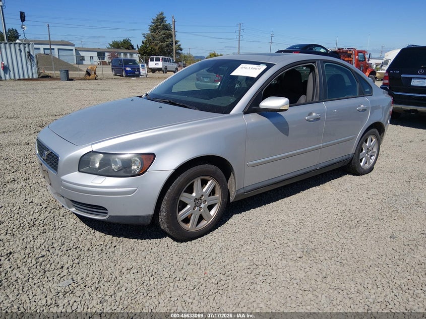 2006 Volvo S40 VIN YV1MS382562208854 IAAI salvage auction — NORMAL WEAR, Clear - Public Restricted (Oregon), sold $100 on 2026-07-27 (photo 2)