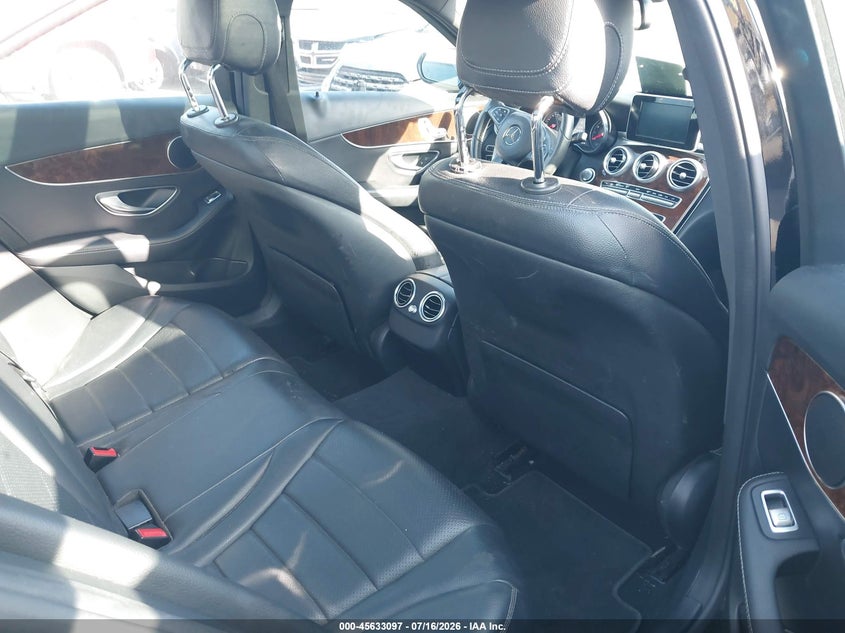 2018 Mercedes-benz C-klasse VIN WDDWF4JB9JR404448 IAAI salvage auction — SIDE, Wait Title, sold $6,400 on 2026-08-19 (photo 8)