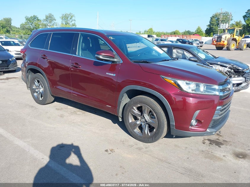 2017 Toyota Highlander hybrid VIN 5TDDGRFH8HS025011 IAAI salvage auction — NORMAL WEAR, Clear (Tennessee), sold $6,200 on 2026-07-28 (photo 1)
