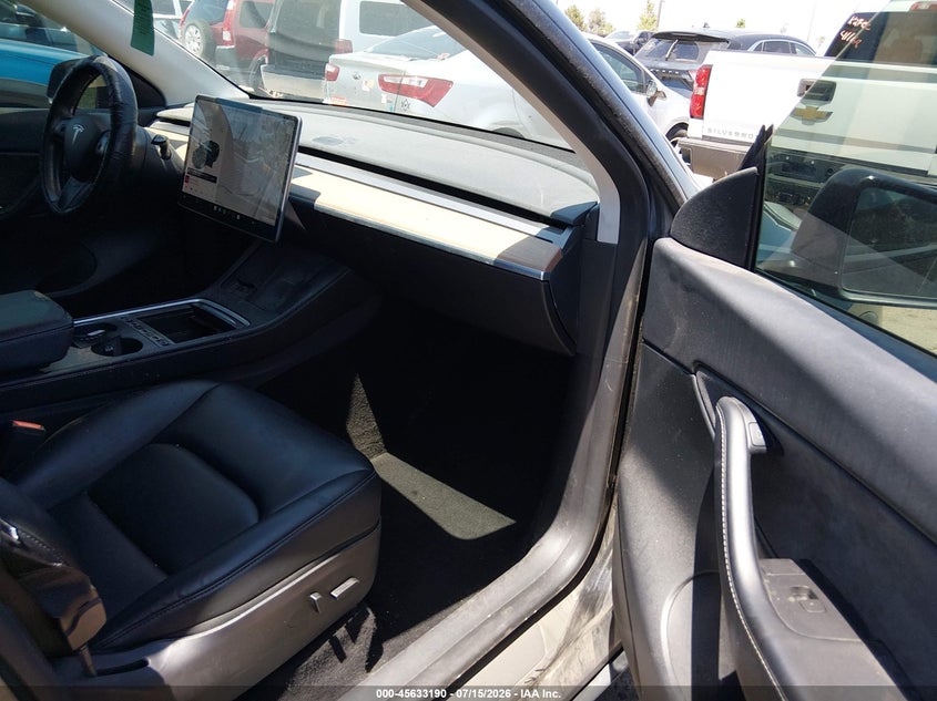 2021 Tesla Model y VIN 5YJYGDEE4MF209162 IAAI salvage auction — NORMAL WEAR, Clear (Colorado), sold $1,550 on 2026-07-30 (photo 5)