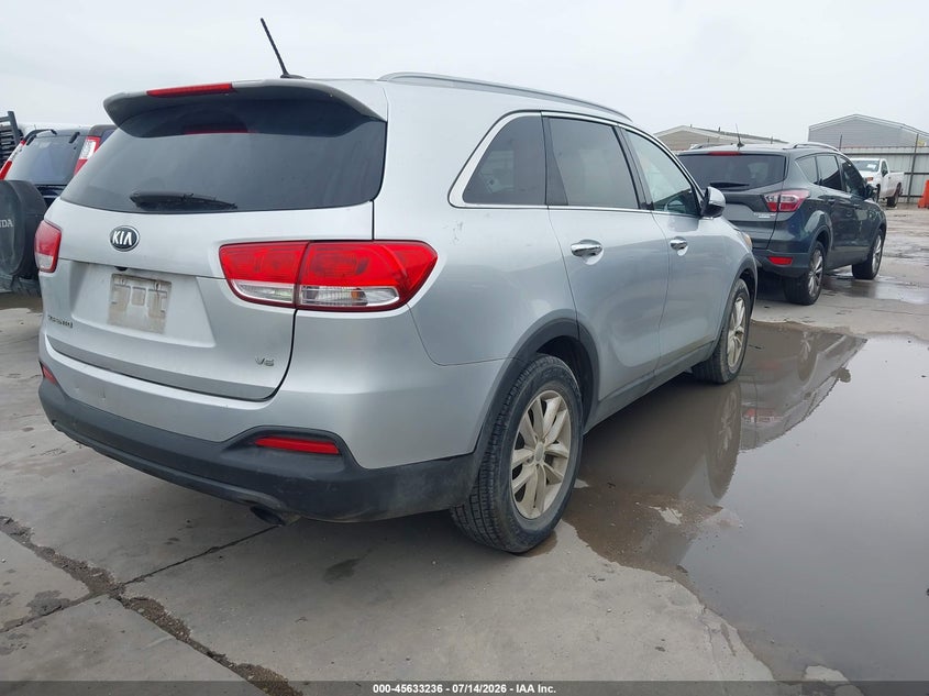2017 Kia Sorento VIN 5XYPG4A53HG331737 IAAI salvage auction — NORMAL WEAR, Original (Texas), sold $1,175 on 2026-07-28 (photo 4)