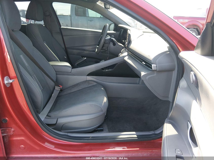 2021 Hyundai Elantra VIN 5NPLM4AG7MH046504 IAAI salvage auction — FRONT END, Salvage (Nevada), sold $2,500 on 2026-07-31 (photo 5)
