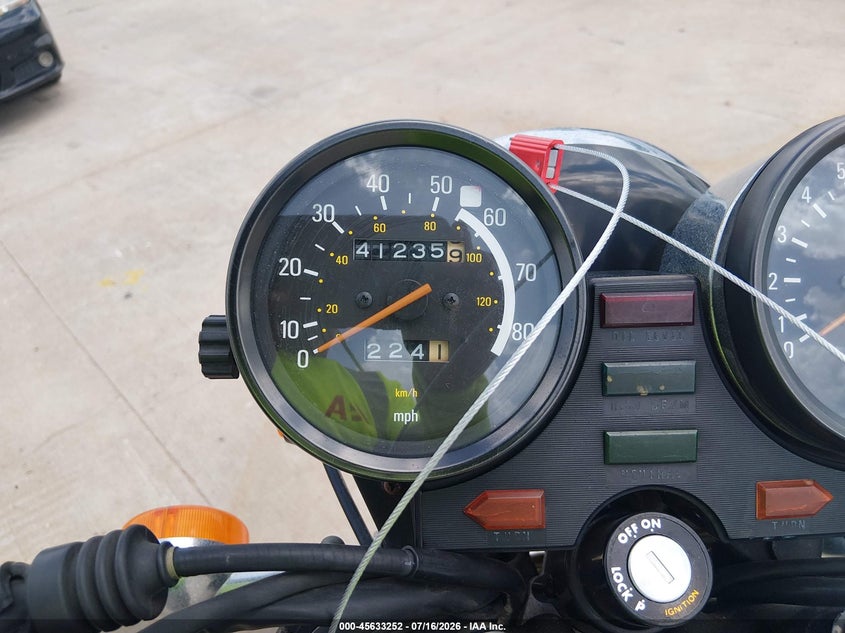 1982 Yamaha Xj650 VIN JYA5V2008CA002138 IAAI salvage auction — NORMAL WEAR, Original (Texas), sold $25 on 2026-07-24 (photo 7)