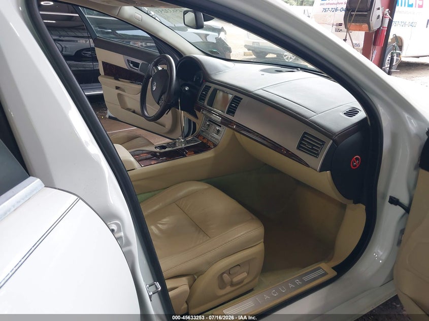 2011 Jaguar Xf VIN SAJWA0FBXBLR87547 IAAI salvage auction — REAR END, Salvage - Greater Than 75% (Maryland), sold $1,050 on 2026-10-03 (photo 5)