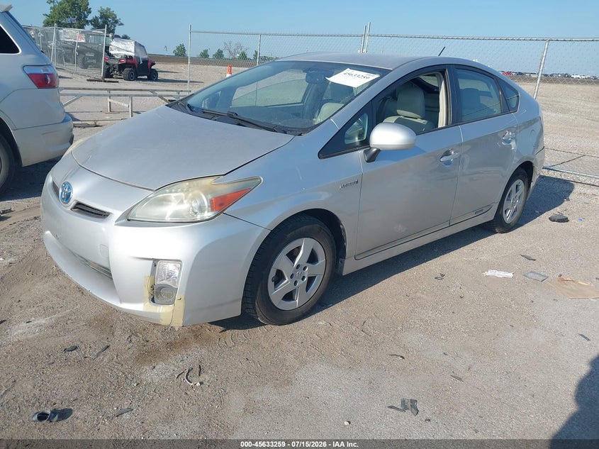 2011 Toyota Prius VIN JTDKN3DU1B0247961 IAAI salvage auction — NORMAL WEAR, Clear (Kansas), sold $1,100 on 2026-07-28 (photo 2)