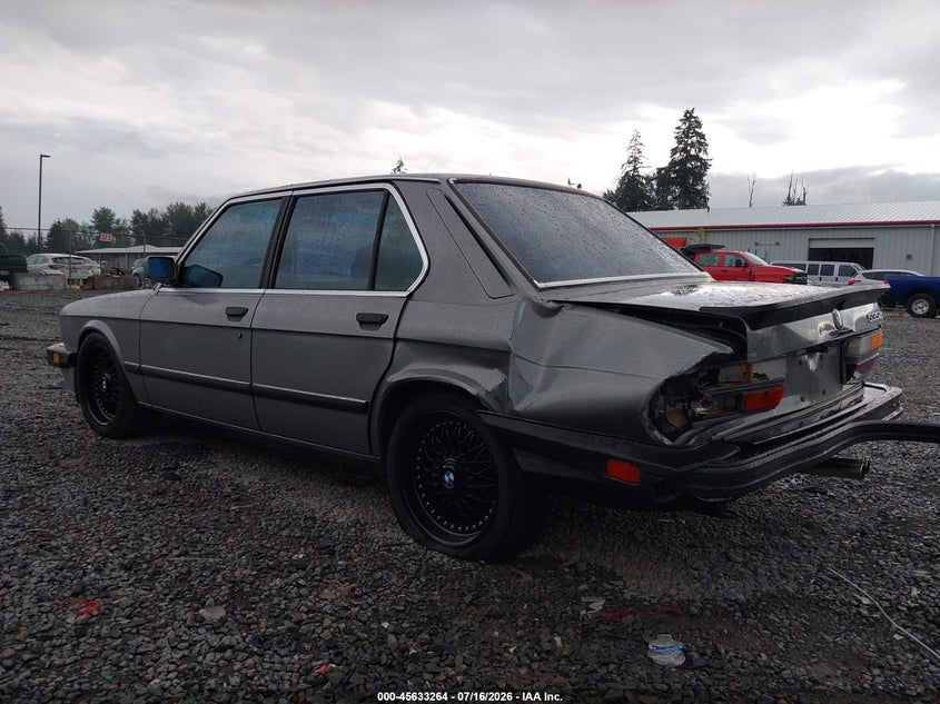 1987 BMW 5 series VIN WBADC8401H1721089 IAAI salvage auction — REAR END, Bill Of Sale (Washington), sold $7,200 on 2026-08-02 (photo 6)