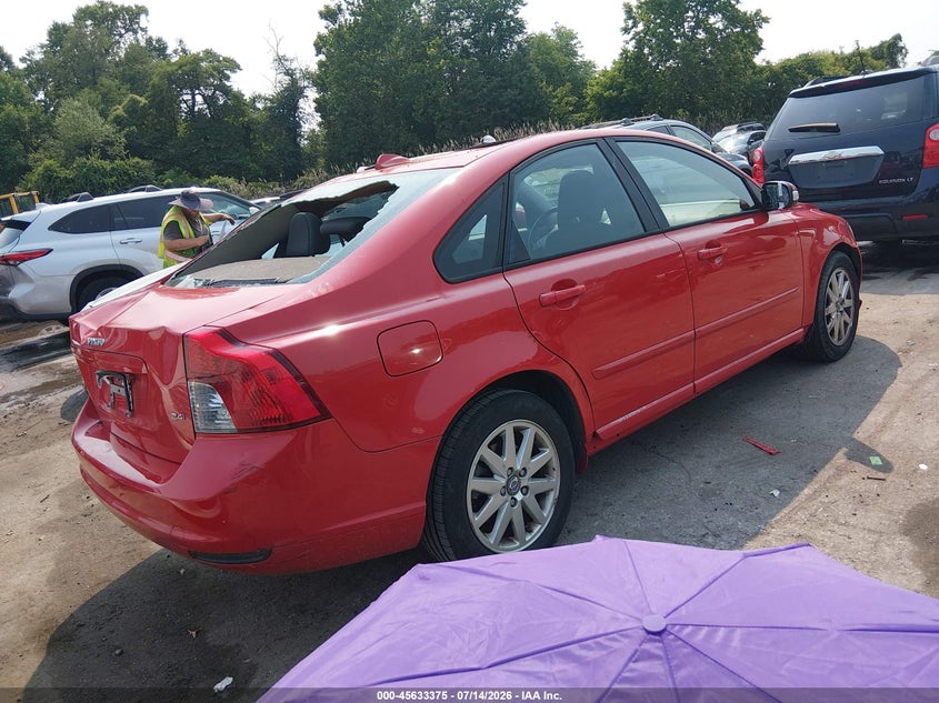 2008 Volvo S40 VIN YV1MS382282400994 IAAI salvage auction — FRONT & REAR, Salvage - Greater Than 75% (Maryland), sold $250 on 2026-08-13 (photo 4)