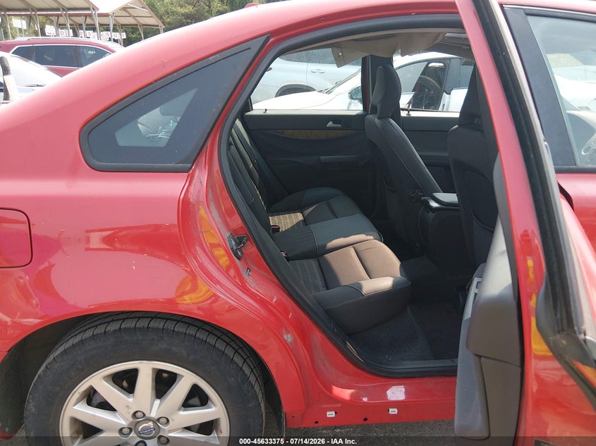 2008 Volvo S40 VIN YV1MS382282400994 IAAI salvage auction — FRONT & REAR, Salvage - Greater Than 75% (Maryland), sold $250 on 2026-08-13 (photo 8)
