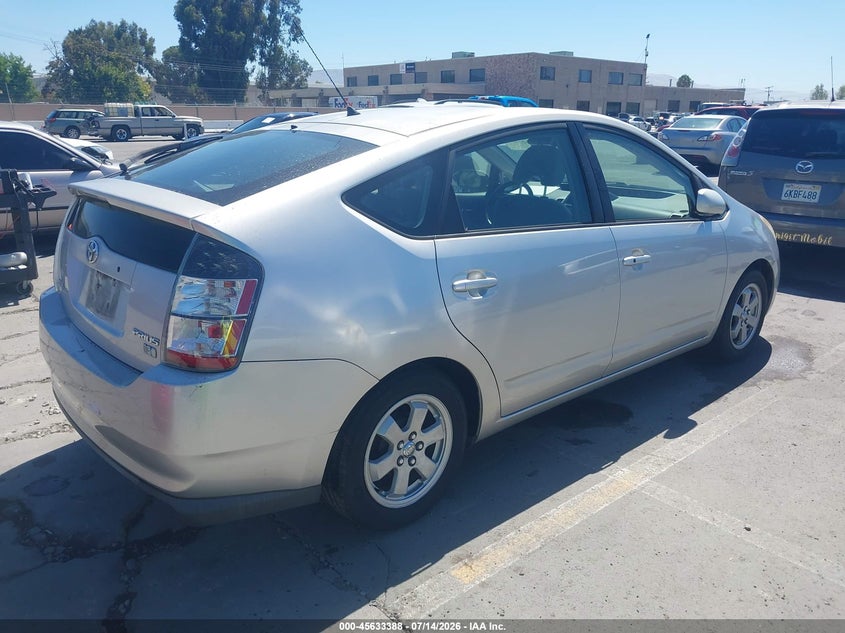 2005 Toyota Prius VIN JTDKB20U857037510 IAAI salvage auction — NORMAL WEAR, Clear - Dealer Only (California), sold $75 on 2026-07-29 (photo 4)