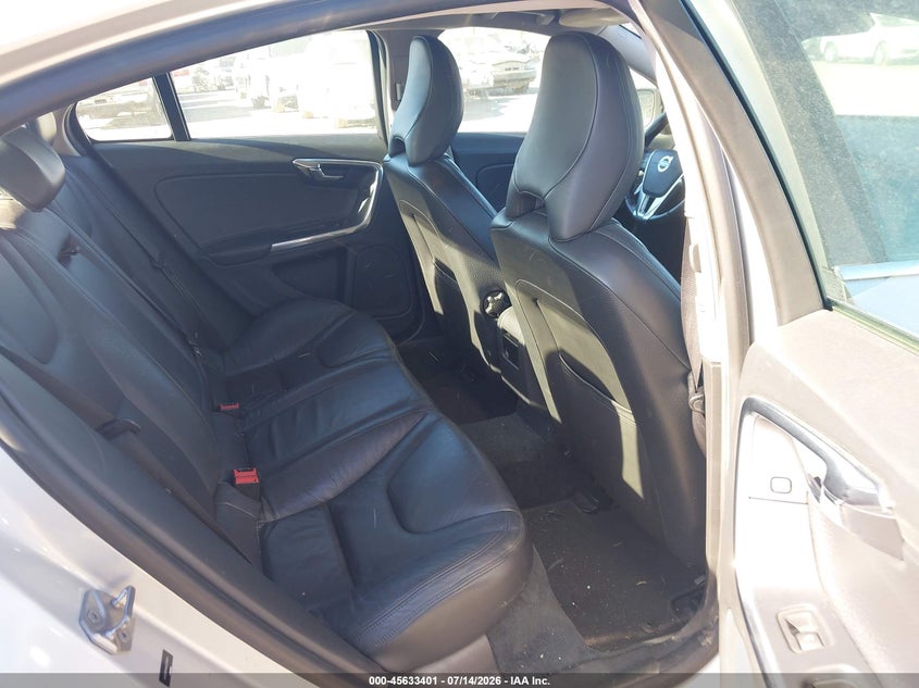 2014 Volvo S60 VIN YV1612FS4E2276831 IAAI salvage auction — NORMAL WEAR, Clear - Dealer Only (California), sold $800 on 2026-07-23 (photo 8)