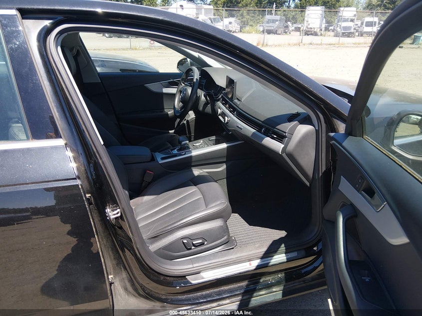 2018 Audi A4 VIN WAUENAF41JA120776 IAAI salvage auction — REAR END, Salvage Title, sold $4,500 on 2026-07-25 (photo 5)