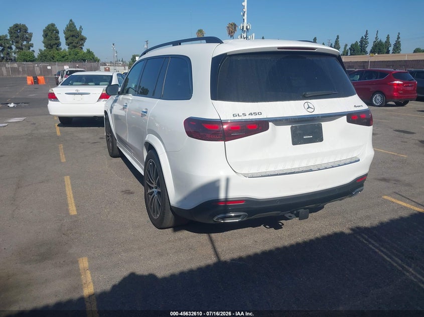 2025 Mercedes-benz Gls-klasse VIN 4JGFF5KE3SB445432 IAAI salvage auction — RIGHT FRONT, Salvage Title, sold $43,500 on 2026-08-24 (photo 3)