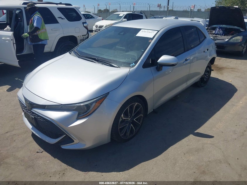 2020 Toyota Corolla VIN JTNA4RBE9L3095856 IAAI salvage auction — REAR END, Salvage Title, sold $5,500 on 2026-08-01 (photo 2)