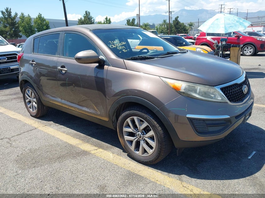 2015 Kia Sportage VIN KNDPB3AC7F7762759 IAAI salvage auction — VANDALISM, Salvage Title, sold $775 on 2026-07-28 (photo 1)