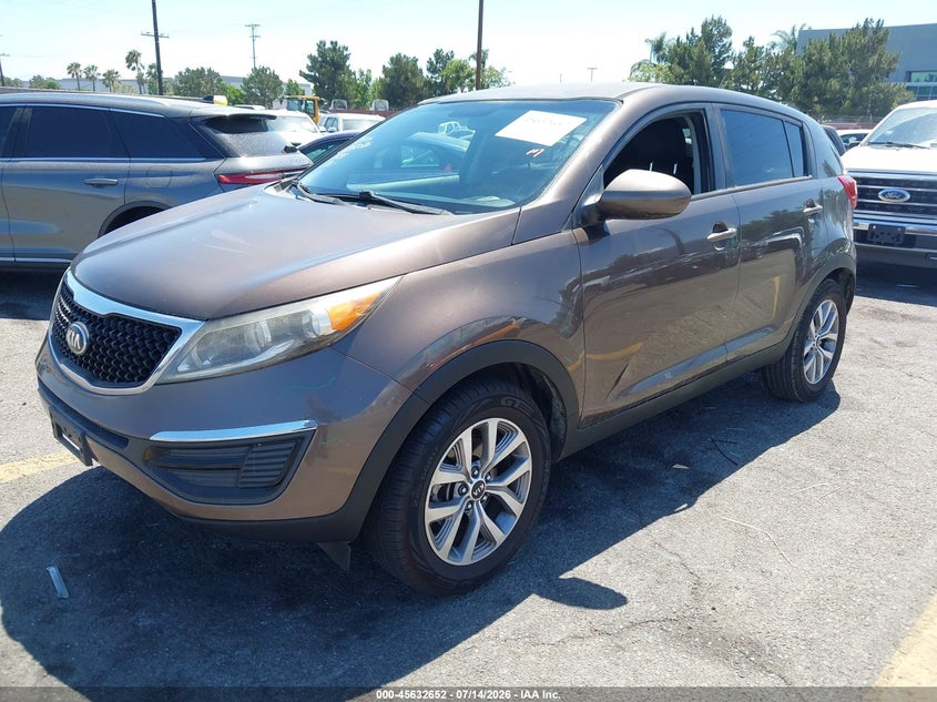 2015 Kia Sportage VIN KNDPB3AC7F7762759 IAAI salvage auction — VANDALISM, Salvage Title, sold $775 on 2026-07-28 (photo 2)