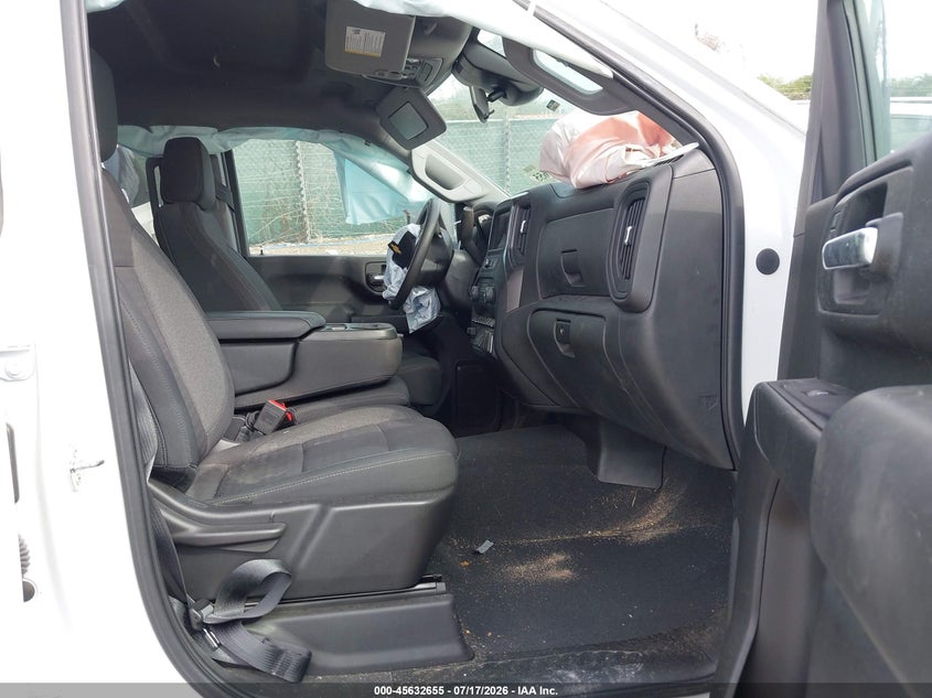 2024 Chevrolet Silverado VIN 2GC4YME70R1121801 IAAI salvage auction — LEFT SIDE, Wait Title, sold $16,000 on 2026-09-10 (photo 5)