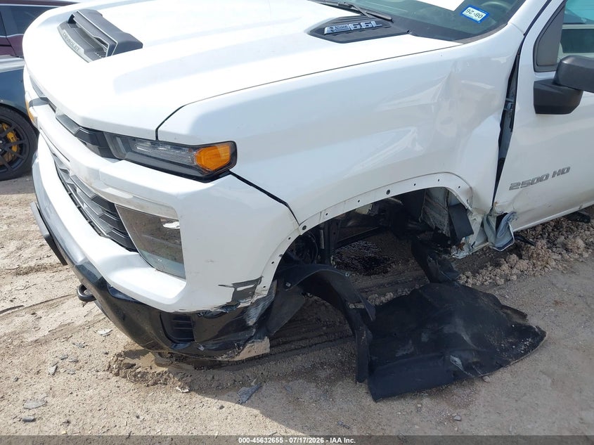 2024 Chevrolet Silverado VIN 2GC4YME70R1121801 IAAI salvage auction — LEFT SIDE, Wait Title, sold $16,000 on 2026-09-10 (photo 6)