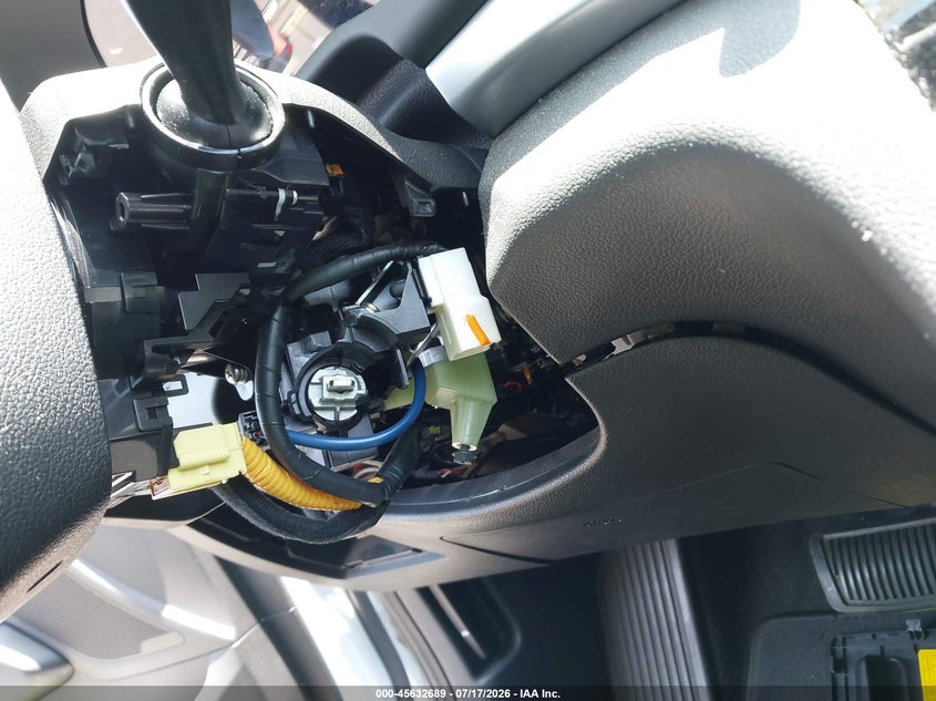 2019 Hyundai Elantra VIN 5NPD74LF5KH488484 IAAI salvage auction — THEFT, Salvage Title, sold $3,450 on 2026-07-31 (photo 6)