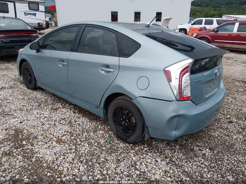 2013 Toyota Prius VIN JTDKN3DU3D1673602 IAAI salvage auction — NORMAL WEAR, Clear (Arkansas), sold $1,750 on 2026-07-30 (photo 3)