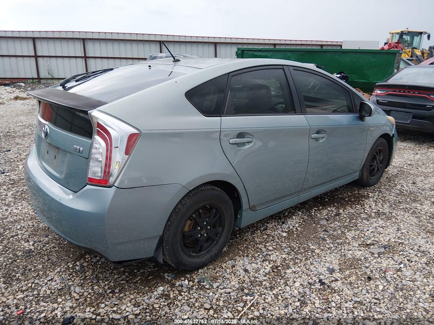 2013 Toyota Prius VIN JTDKN3DU3D1673602 IAAI salvage auction — NORMAL WEAR, Clear (Arkansas), sold $1,750 on 2026-07-30 (photo 4)