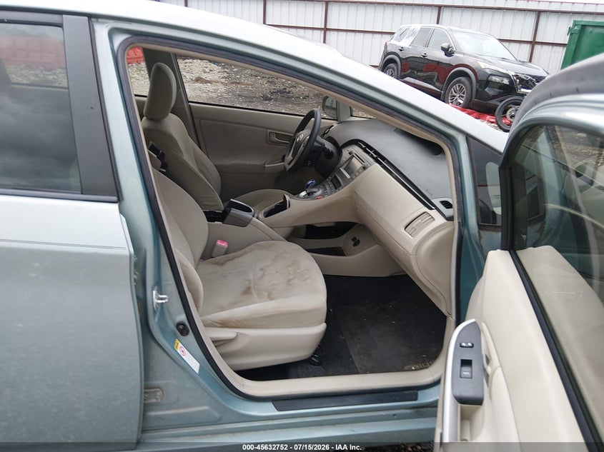 2013 Toyota Prius VIN JTDKN3DU3D1673602 IAAI salvage auction — NORMAL WEAR, Clear (Arkansas), sold $1,750 on 2026-07-30 (photo 5)