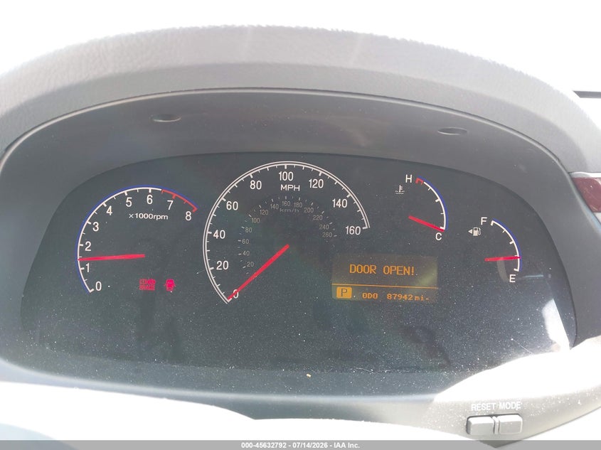 2006 Hyundai Azera VIN KMHFC46F96A099842 IAAI salvage auction — NORMAL WEAR, Clear (Washington), sold $375 on 2026-07-29 (photo 7)