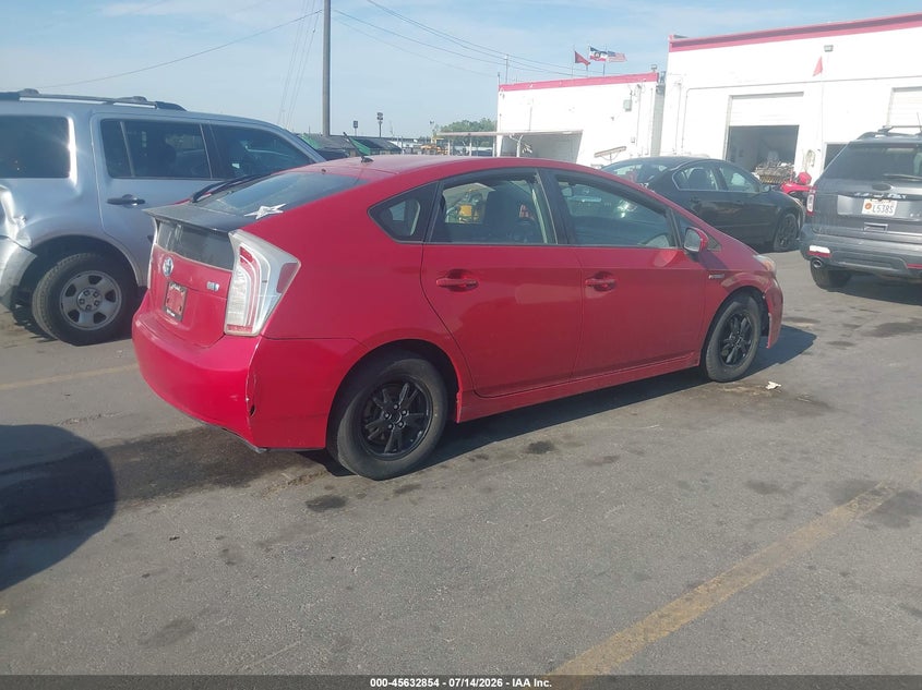 2012 Toyota Prius VIN JTDKN3DU0C5378951 IAAI salvage auction — NORMAL WEAR, Clear (Utah), sold $550 on 2026-07-30 (photo 4)