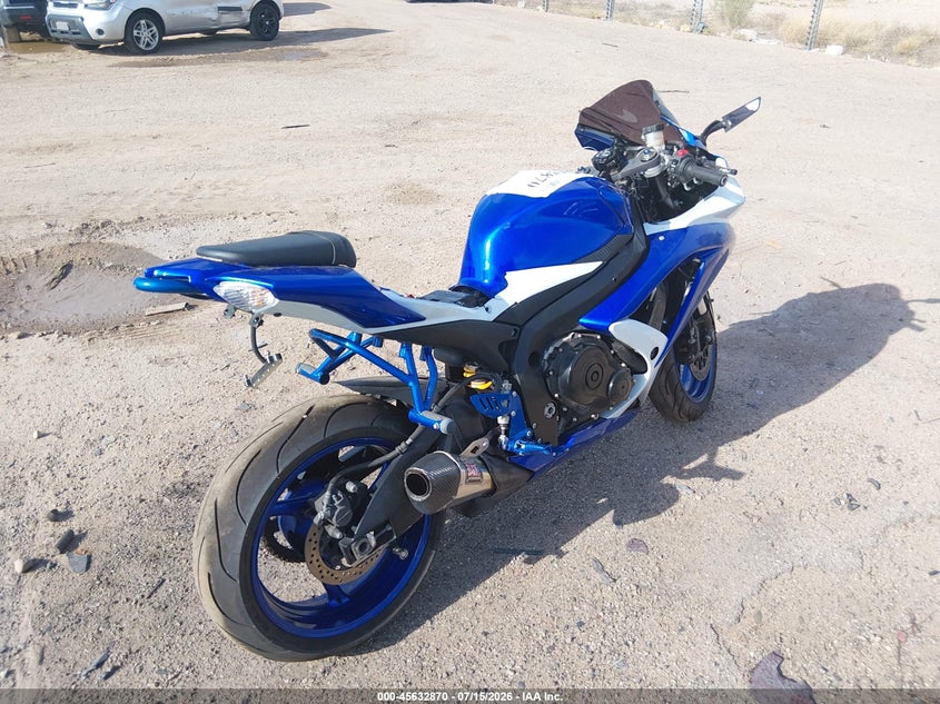 2008 Suzuki Gsx-r750 VIN JS1GR7LA082102538 IAAI salvage auction — RIGHT SIDE, Salvage (Arizona), sold $1,350 on 2026-07-29 (photo 3)