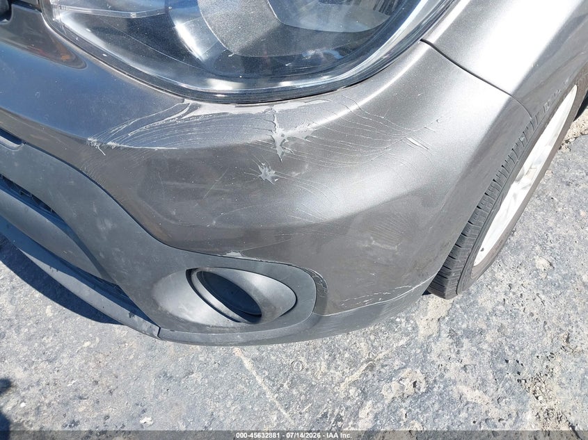 2017 Kia Soul VIN KNDJN2A24H7496649 IAAI salvage auction — NORMAL WEAR, Clear - Dealer Only (California), sold $400 on 2026-07-29 (photo 6)