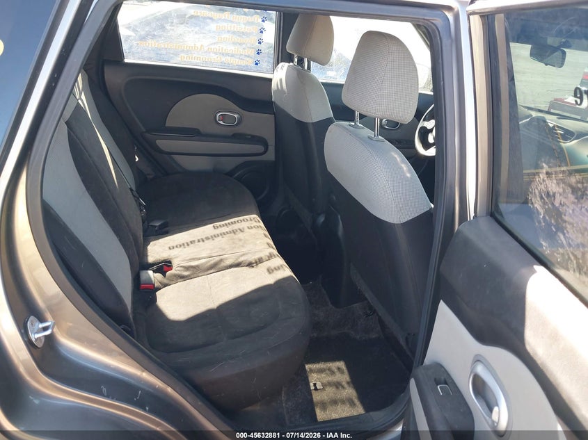 2017 Kia Soul VIN KNDJN2A24H7496649 IAAI salvage auction — NORMAL WEAR, Clear - Dealer Only (California), sold $400 on 2026-07-29 (photo 8)