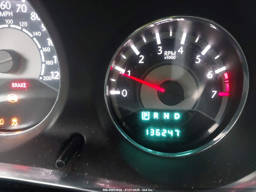 2013 Chrysler 200 VIN 1C3CCBAB8DN671350 IAAI salvage auction — NORMAL WEAR, Clear-Endorsement (Wisconsin), sold $650 on 2026-08-22 (photo 7)