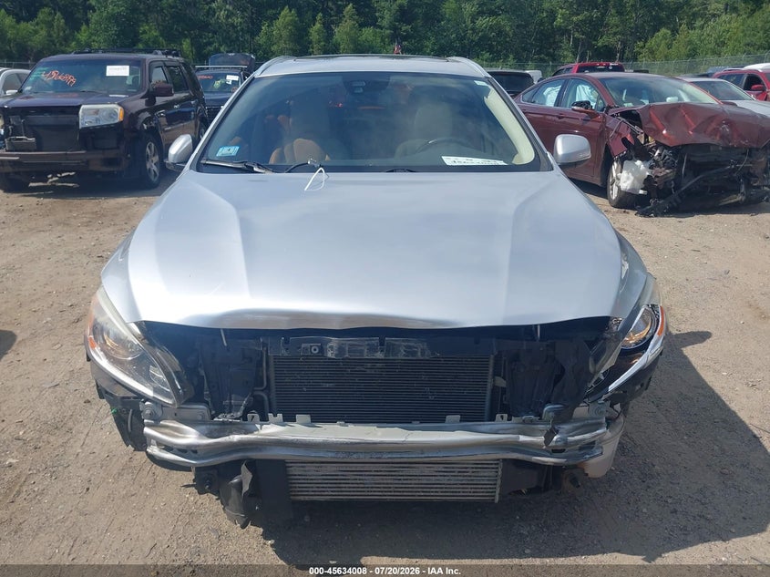 2015 Volvo V60 VIN YV140MEB5F1203160 IAAI salvage auction — LEFT FRONT, Clear (Massachusetts), sold $425 on 2026-07-31 (photo 6)