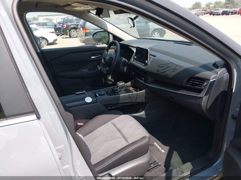 2026 Nissan Rogue VIN 5N1BT3BB7TC786734 IAAI salvage auction — FRONT END, Salvage Title, sold $7,200 on 2026-08-01 (photo 5)