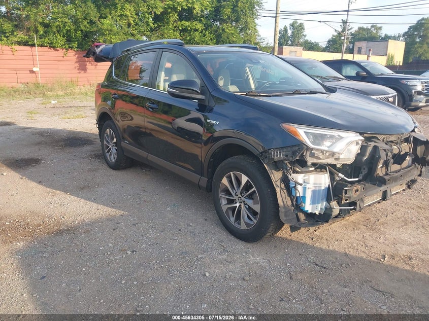 2018 Toyota Rav 4 VIN JTMRJREV9JD236038 IAAI salvage auction — FRONT & REAR, Clear (Michigan), sold $3,700 on 2026-08-02 (photo 1)