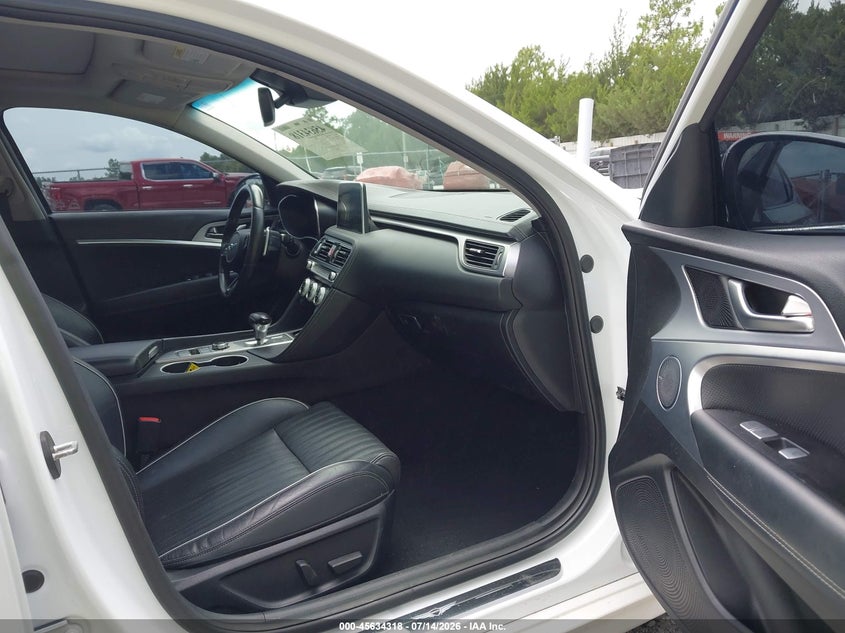2020 Genesis G70 VIN KMTG34LA8LU051147 IAAI salvage auction — FRONT END, Certificate Of Destruction (Florida), sold $3,850 on 2026-07-30 (photo 5)