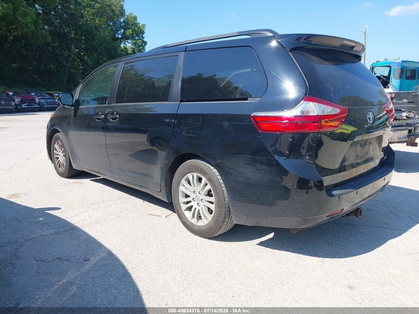 2017 Toyota Sienna VIN 5TDYZ3DC9HS794777 IAAI salvage auction — NORMAL WEAR, Salvage Title, sold $5,175 on 2026-07-29 (photo 3)