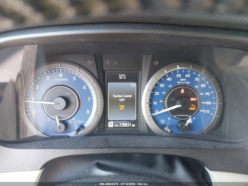 2017 Toyota Sienna VIN 5TDYZ3DC9HS794777 IAAI salvage auction — NORMAL WEAR, Salvage Title, sold $5,175 on 2026-07-29 (photo 7)