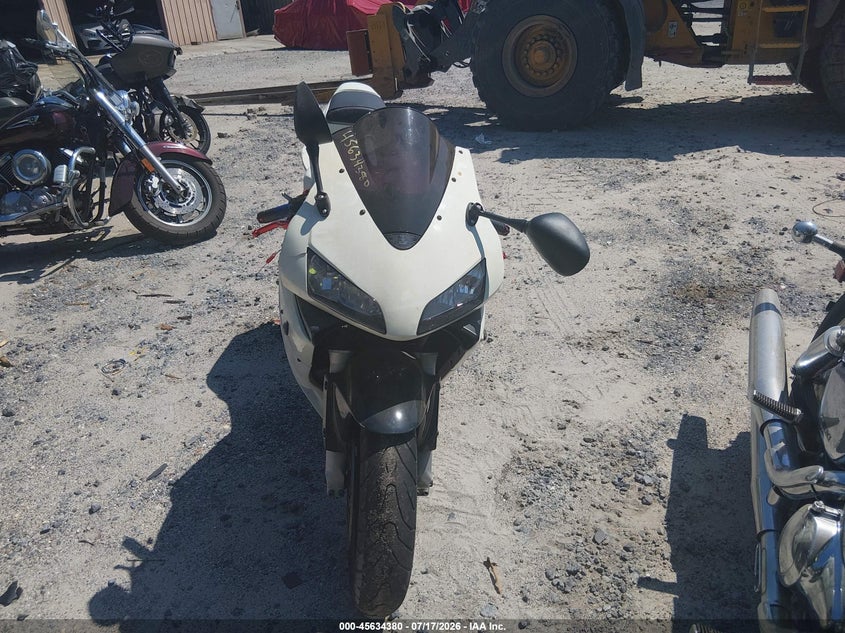 2004 Honda Cbr600 VIN JH2PC37074M106710 IAAI salvage auction — NORMAL WEAR, Clear (South Carolina), sold $475 on 2026-07-28 (photo 5)
