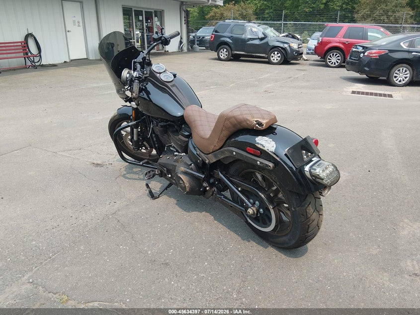2020 Harley-davidson Low rider VIN 1HD1YWK16LB023828 IAAI salvage auction — LEFT SIDE, Salvage (Connecticut), sold $5,000 on 2026-09-10 (photo 3)