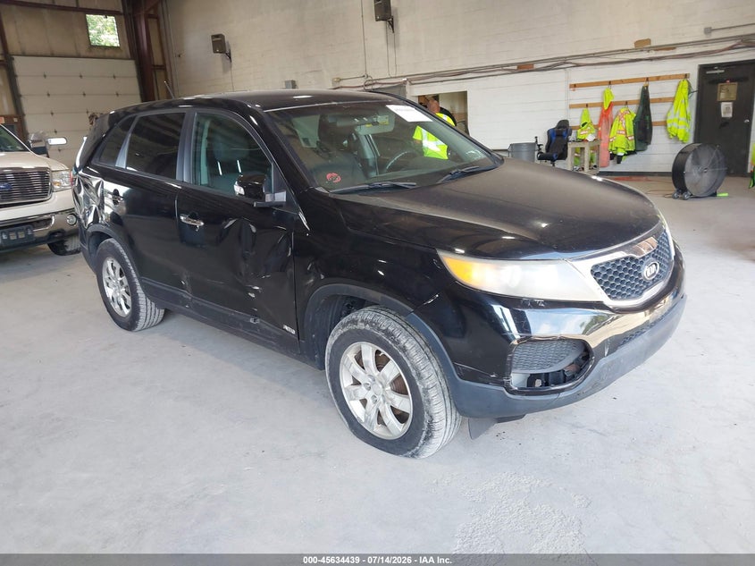 2011 Kia Sorento VIN 5XYKTCA19BG187499 IAAI salvage auction — SIDE, Mv-907A (New York), sold $775 on 2026-08-01 (photo 1)