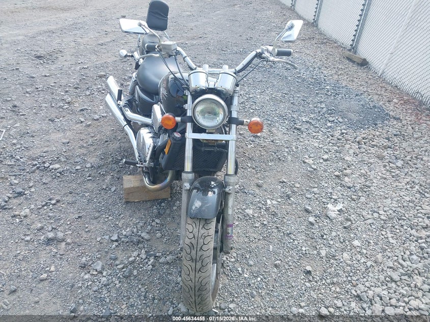1994 Honda Vf750 VIN JH2RC4301RM003908 IAAI salvage auction — LEFT FRONT, Salvage (Pennsylvania), sold $25 on 2026-07-29 (photo 5)