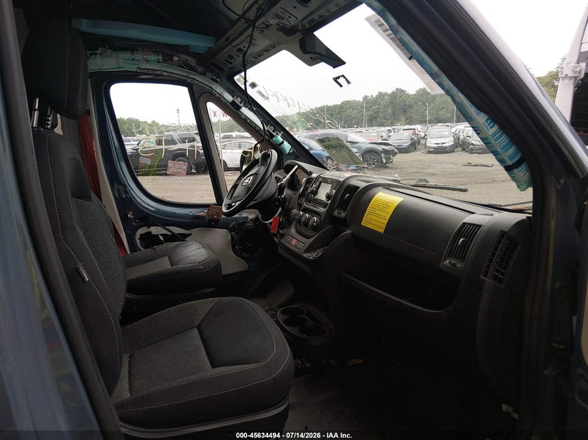 2020 Ram Promaster city VIN 3C6URVJG8LE124780 IAAI salvage auction — LEFT & RIGHT, Salvage Title, sold $5,000 on 2026-07-26 (photo 5)