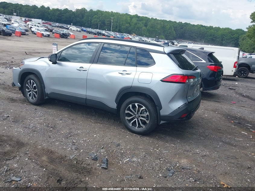 2025 Toyota Corolla cross VIN 7MUFBABG1SV073940 IAAI salvage auction — FRONT END, Salvage Title, sold $7,800 on 2026-09-03 (photo 3)