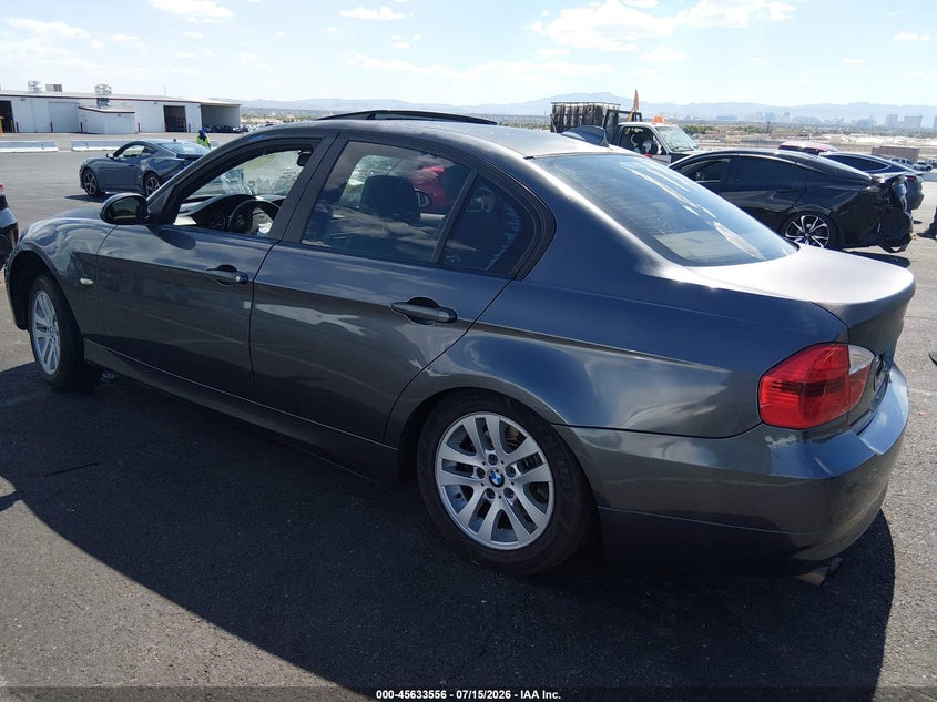 2006 BMW 3 series VIN WBAVB13586K000383 IAAI salvage auction — RIGHT FRONT, Salvage (Nevada), sold $300 on 2026-07-31 (photo 3)