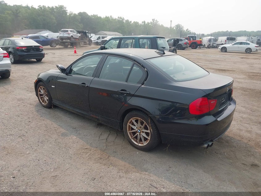 2010 BMW 3 series VIN WBAPK7C52AA460049 IAAI salvage auction — NORMAL WEAR, Clear (Maryland), sold $500 on 2026-07-28 (photo 3)