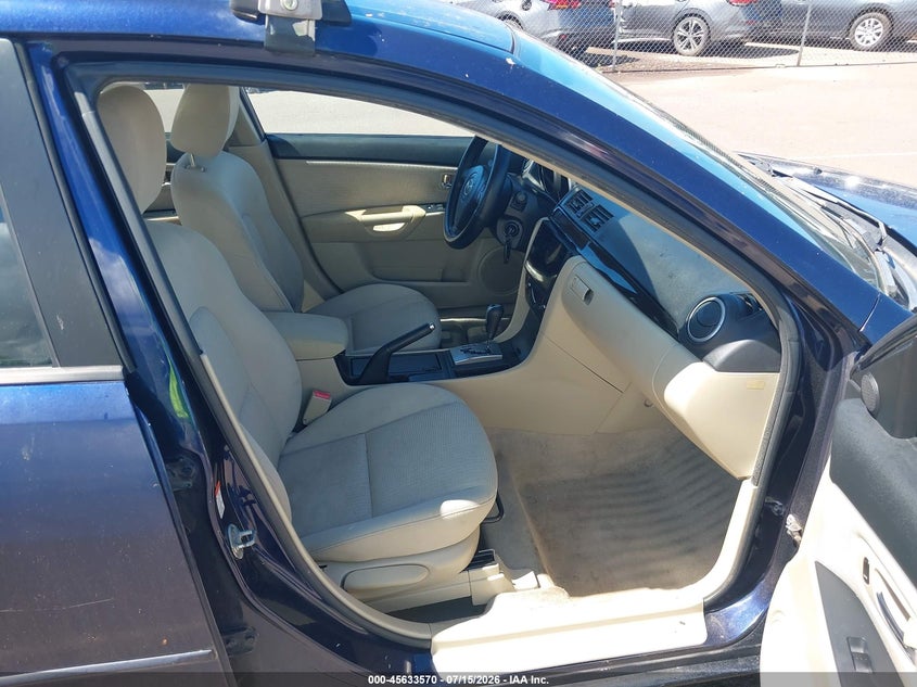 2009 Mazda 3 VIN JM1BK32F591208288 IAAI salvage auction — NORMAL WEAR, Clear (Hawaii), sold $150 on 2026-09-23 (photo 5)