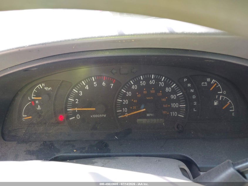 2000 Toyota Tundra VIN 5TBBT4418YS122116 IAAI salvage auction — NORMAL WEAR, Clear (Indiana), sold $300 on 2026-07-29 (photo 7)